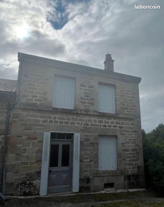 Maison De Campagne Saint-Martin-Chateau المظهر الخارجي الصورة